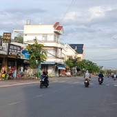 Bán Nhà mặt tiền KDC Thuận Giao. Cách Chợ 100 m. Giá Ngộp 4,4 Tỷ.
